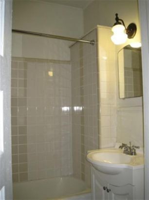 Building Photo - 2800 Clark St