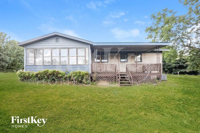 Primary Photo - 2521 Southaven Dr