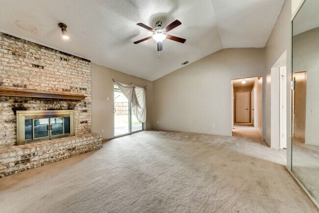 Foto del edificio - 3702 Lofland Ln