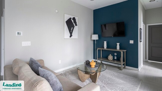 Building Photo - 600 19th St N