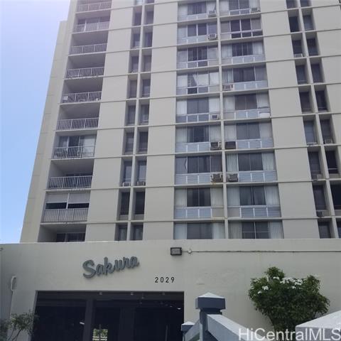 Building Photo - 2029 Nuuanu Ave