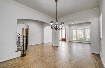 Building Photo - 13514 Broadmeadow Ln