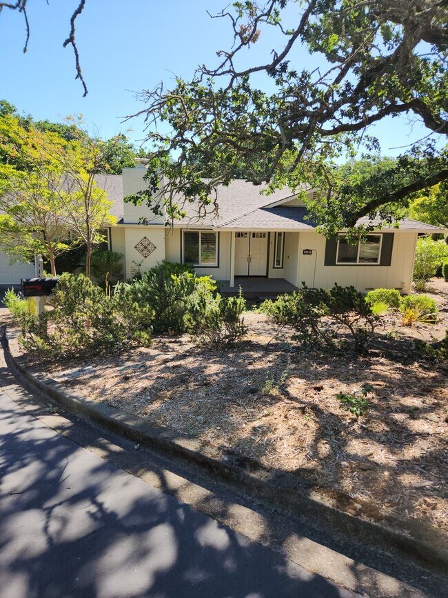 6421 Mesa Oaks Ln, Santa Rosa, CA 95409 House Rental in Santa Rosa, CA