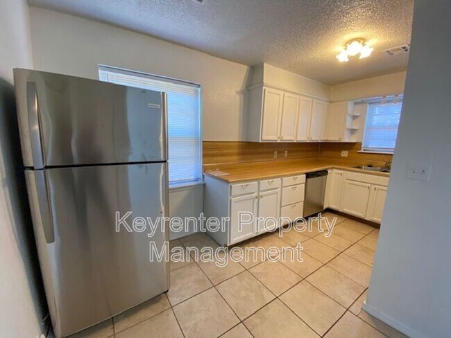 Foto del edificio - 11417 E 38th St