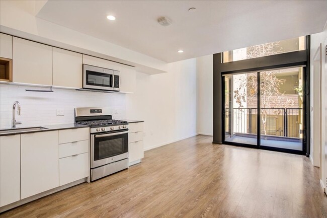 Interior Photo - Line Lofts