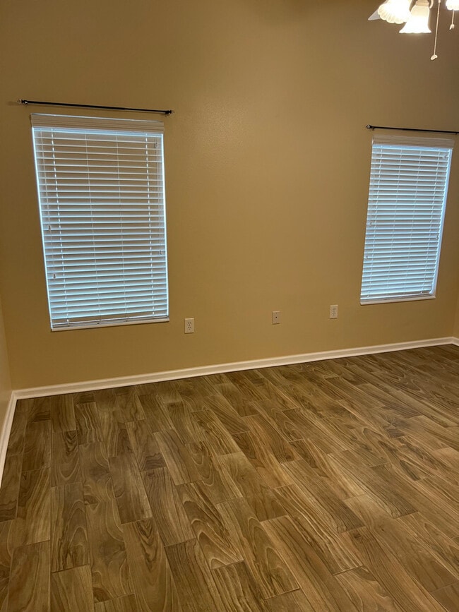 Master Bedroom - 6081 Maggies Circle