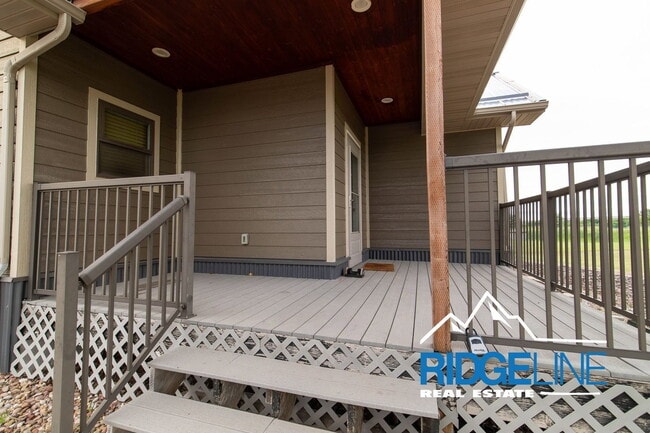 Building Photo - 21 Sandstone Ln