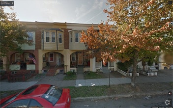 Building Photo - 628 Ponca St