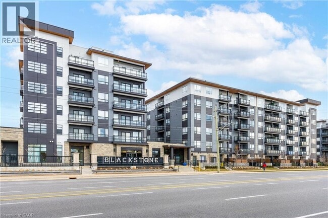 Building Photo - 251 Northfield Dr E