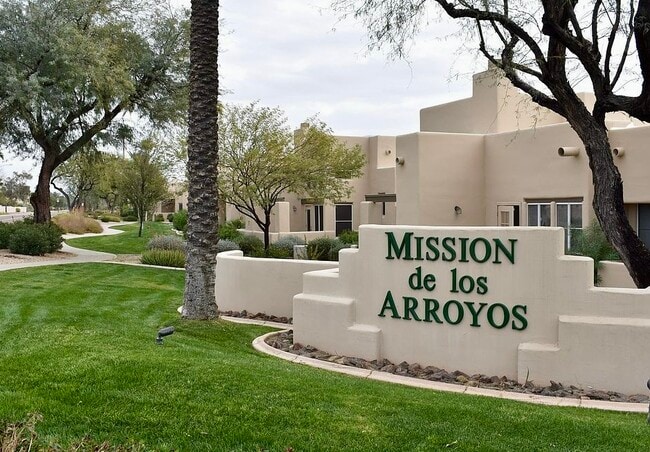 Building Photo - 11333 N 92nd St