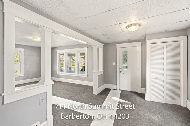 Building Photo - Three bedroom two bathroom home for rent