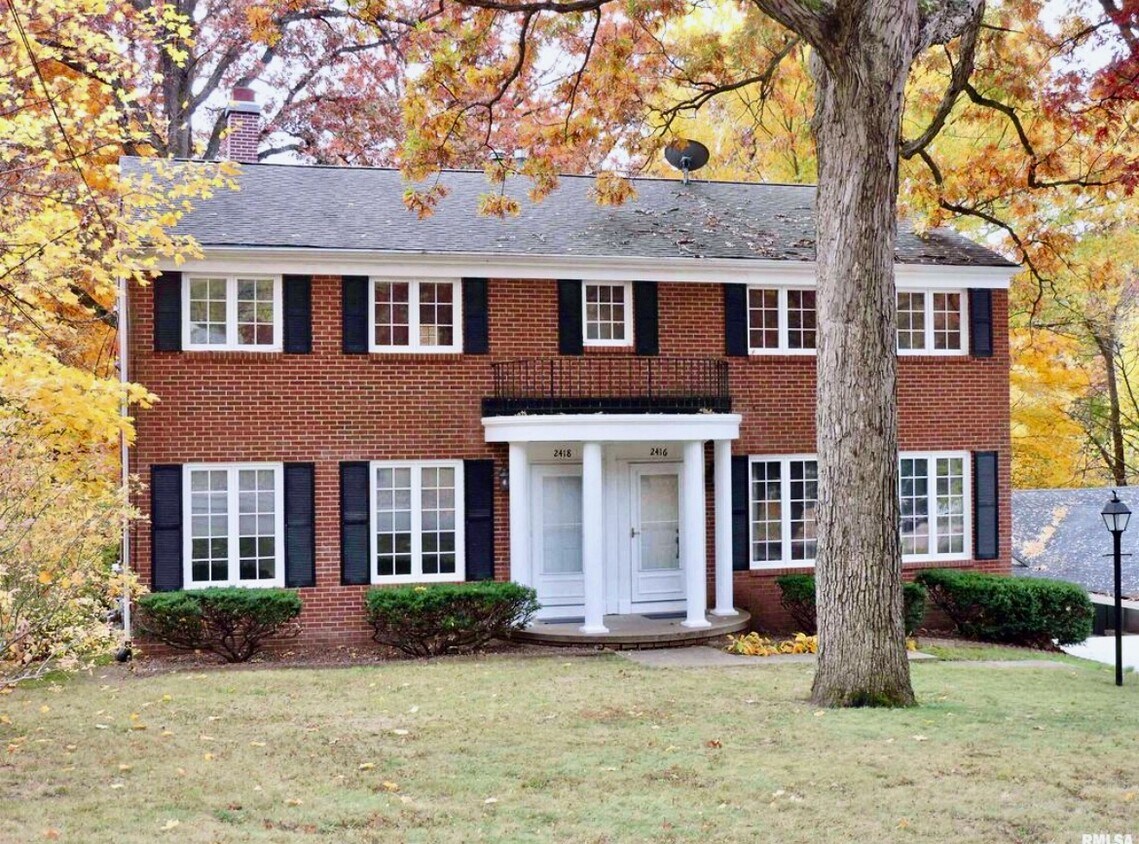 2416 E Grandview Ave Unit 2416, Peoria, IL 61614 2416 E Grandview Ave