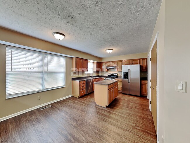 Foto del edificio - 4363 Squaw Valley Dr