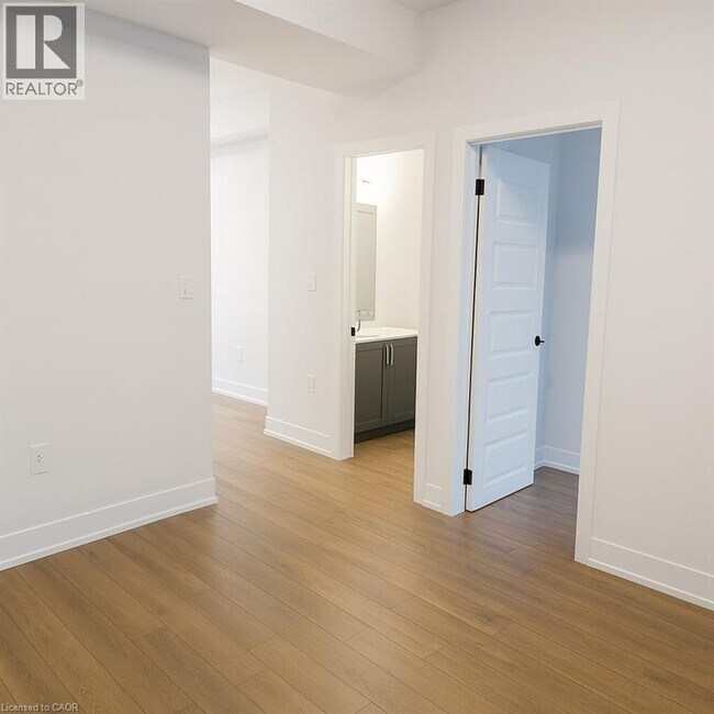 Photo du bâtiment - 99 Roger St