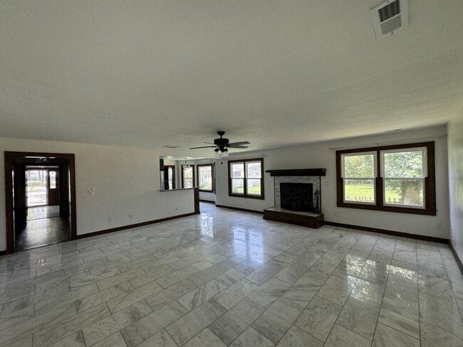 Building Photo - RARE OPPORTUNITY TO LIVE IN PUNGO, NEAR MUNDEN POINT PARK! 3/2.5 SINGLE FAMILY HOME