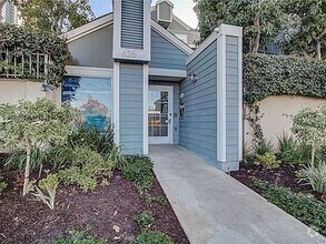 Building Photo - 628 Daisy Ave