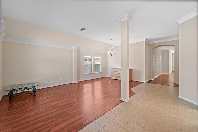 Foto del edificio - 23219 Dewflower Dr