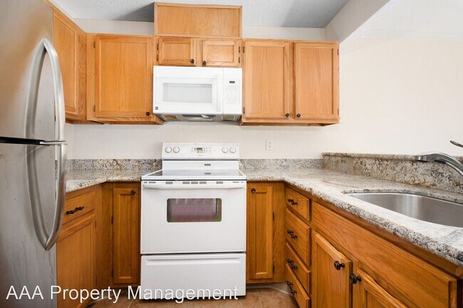 Building Photo - 2 br, 1 bath House - 209 Compton Cir Unit C