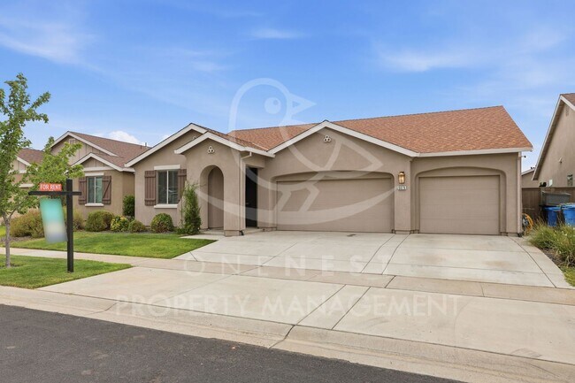 Building Photo - Stunning 4-bedroom, 3-bathroom single-level home in the desirable Edgewater community of Marysville