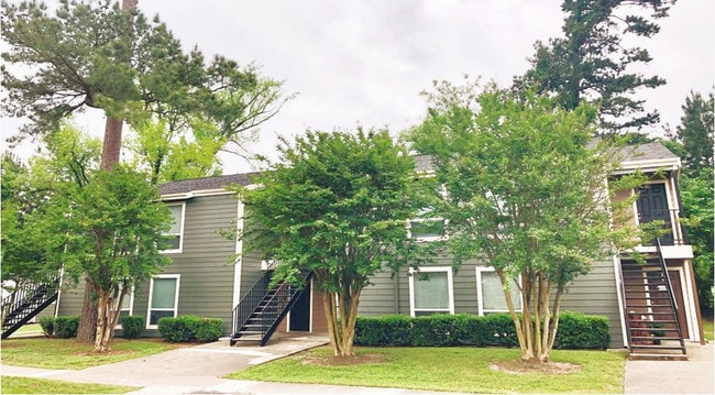 Building Photo - Silvercreek Apartments