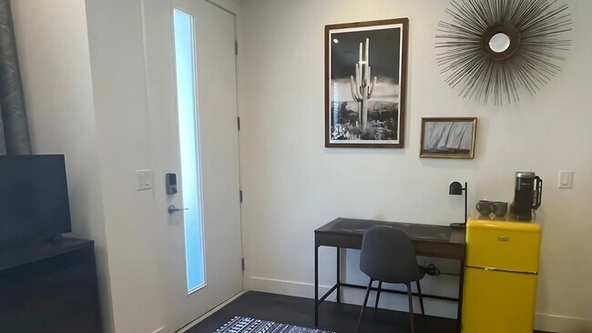 Foto del edificio - 928 Navajo St