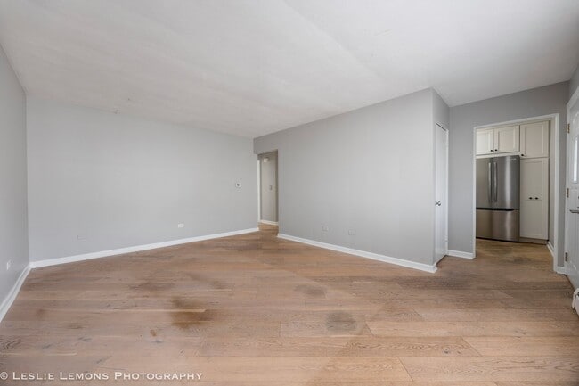 Building Photo - 629 S Main St