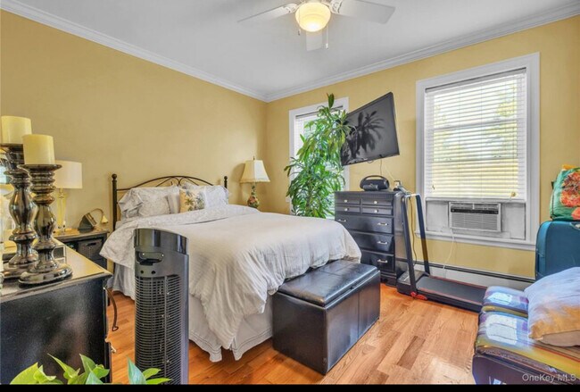 Foto del edificio - 150 S 6th Ave