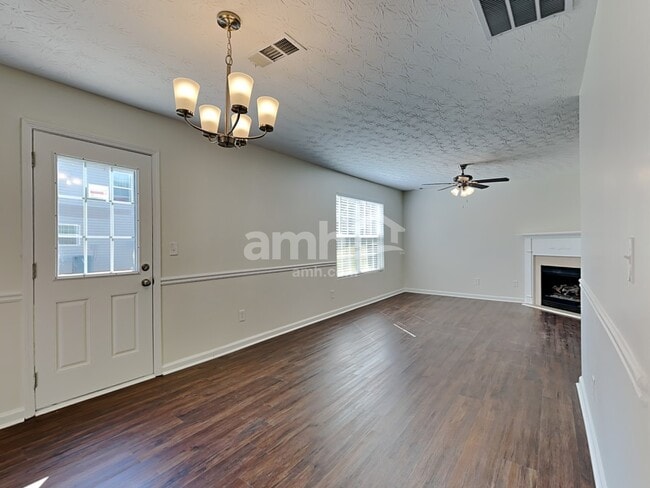 Building Photo - 814 Carlton Pointe Terrace