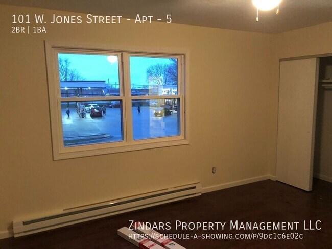 Foto del edificio - 101 W Jones St