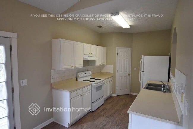 Foto del edificio - 4521 Swan Trce