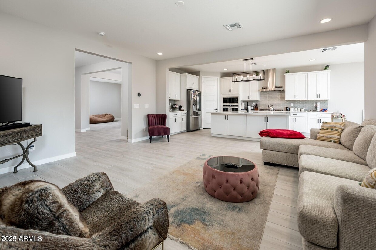 Foto principal - 5127 N 183rd Dr
