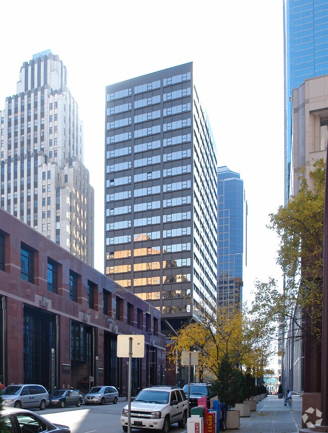 WallStreet Tower Rentals Kansas City, MO