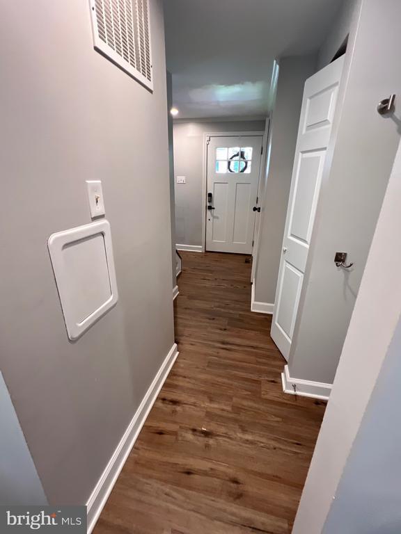 Building Photo - 5925 Vernons Oak Ct