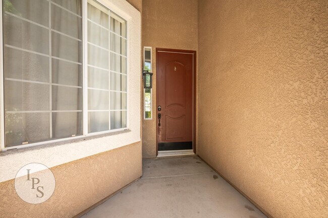 Foto del edificio - Charming 4BR/2BA Home in the Heart of Clovis Unified!