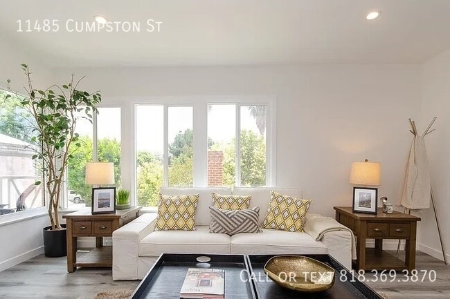 Photo - 11485 Cumpston St- Apartment