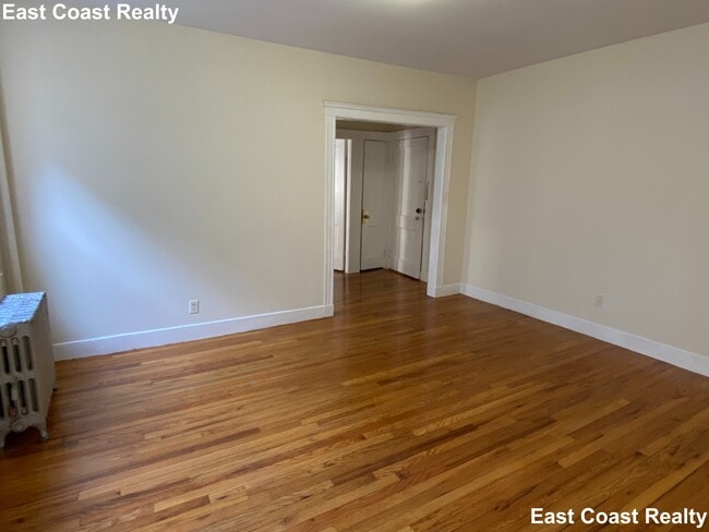 Building Photo - 131 Washington St