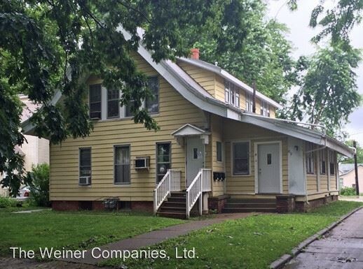 Primary Photo - 812 W Main St