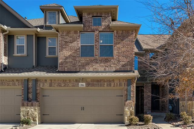 Foto del edificio - 916 Brookville Ct