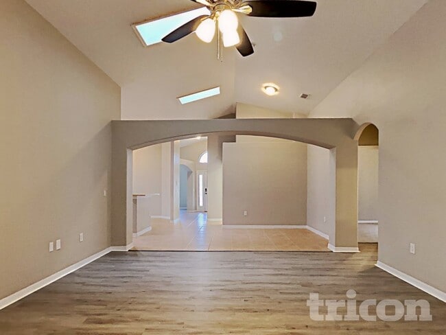 Building Photo - 3027 Wild Pepper Ave