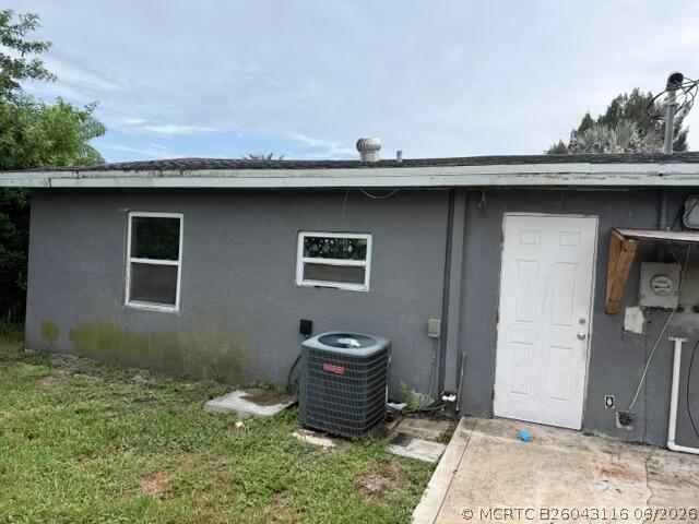Building Photo - 1219 Highland Rd