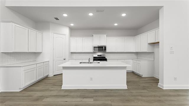 Building Photo - 3809 Paradise Way
