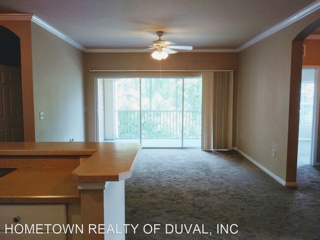 Building Photo - 285 Old Village Center Cir