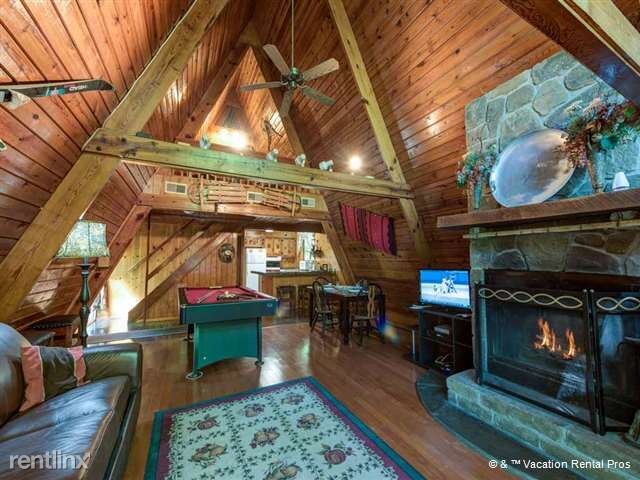 Building Photo - 1166 Ski Mountain Rd