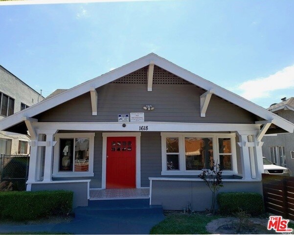 Foto principal - 1618 W 38TH Pl