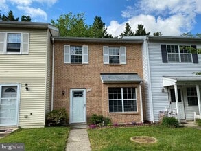Building Photo - 7608 Lee Landing Dr