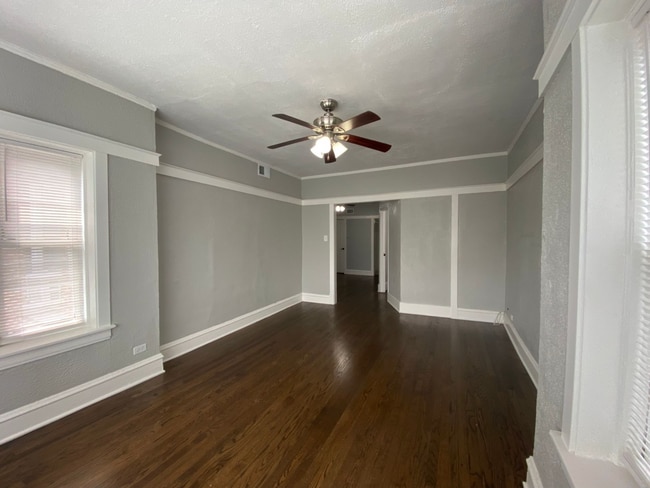 Building Photo - 5436 W Potomac Ave