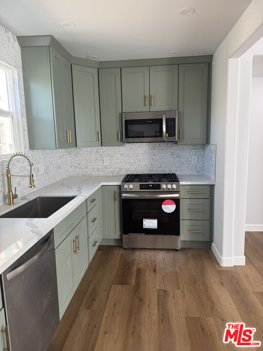 Foto del edificio - 1225 West Blvd