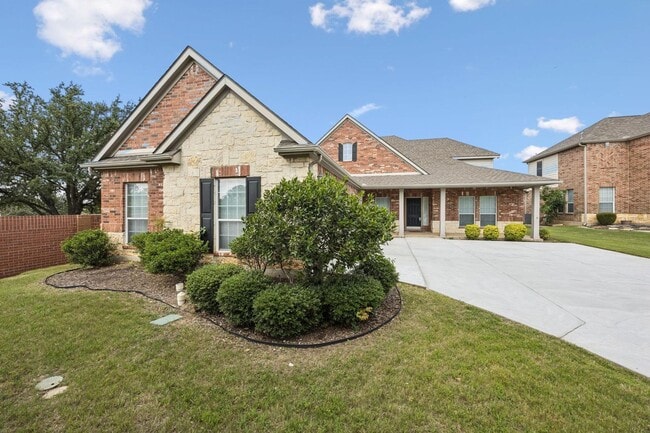 Luxury Living in HERITAGE! This is must se... - Luxury Living in HERITAGE! This is must se... House