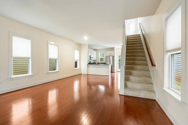 Foto del edificio - Ideal 3-Bedroom Cottage in Powell Place Pittsboro Available Mid January