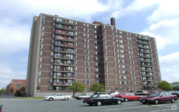 Foto del edificio - Neptune Tower Apartments